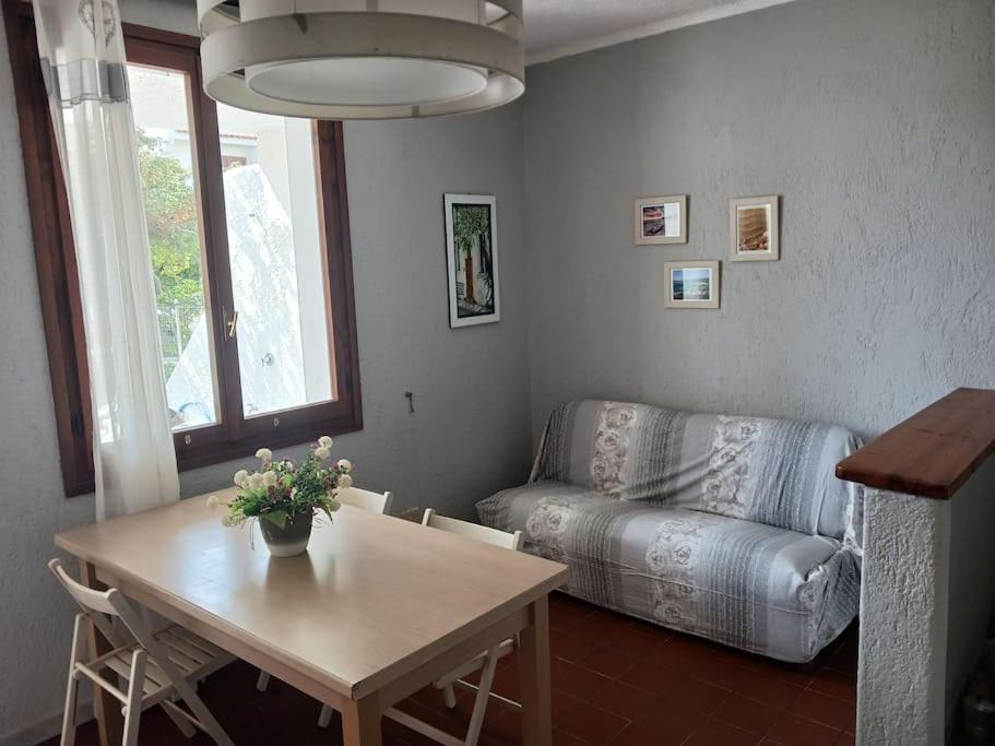 Appartamento A Baia Santa Reparata エクステリア 写真