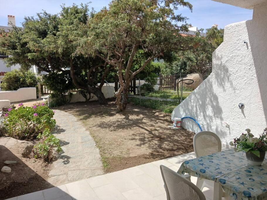 Appartamento A Baia Santa Reparata エクステリア 写真